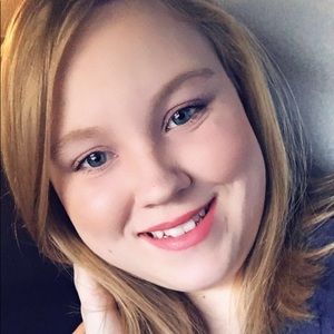 Meet your Posher, Kara